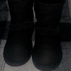 UGG BLK Boots for GIRLS